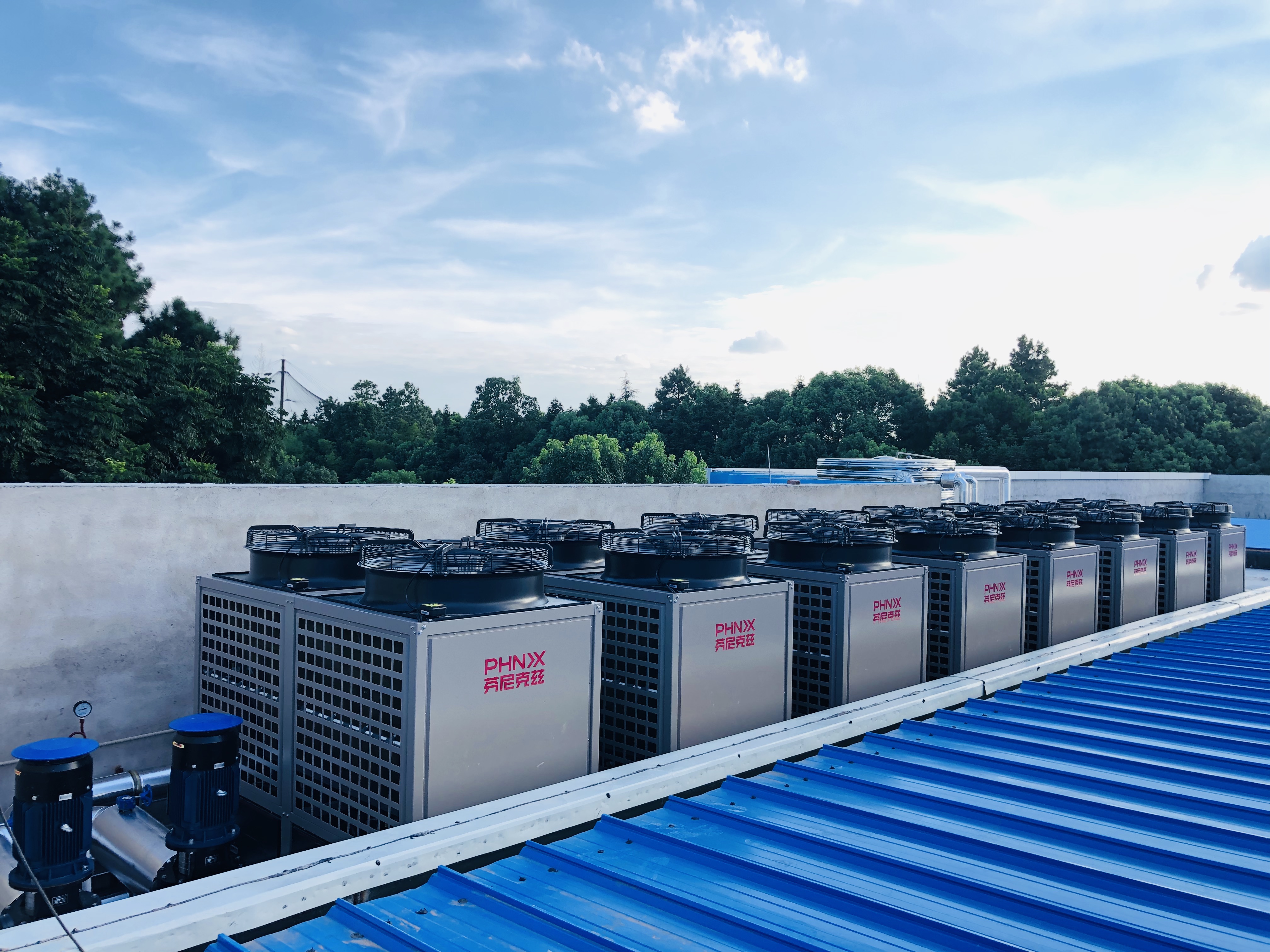 農(nóng)村煤改電 空氣源熱泵機(jī)組暖氣系統(tǒng) 