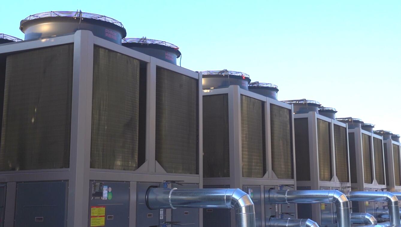 空氣能供暖設(shè)備