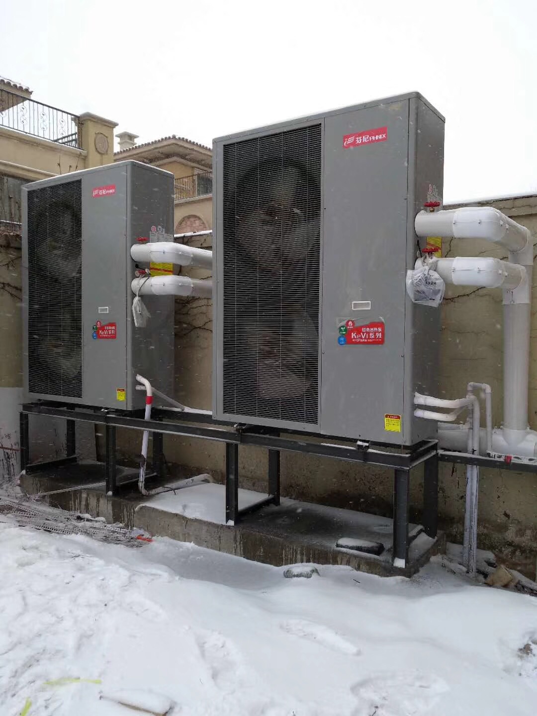 空氣能取暖設(shè)備一套多少錢 