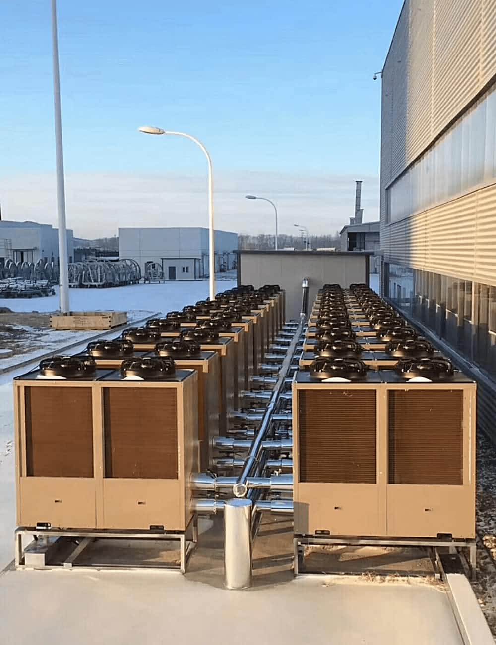 芬尼克茲超低溫空氣源熱泵滿足國內(nèi)嚴(yán)寒地區(qū)的采暖及熱水需求